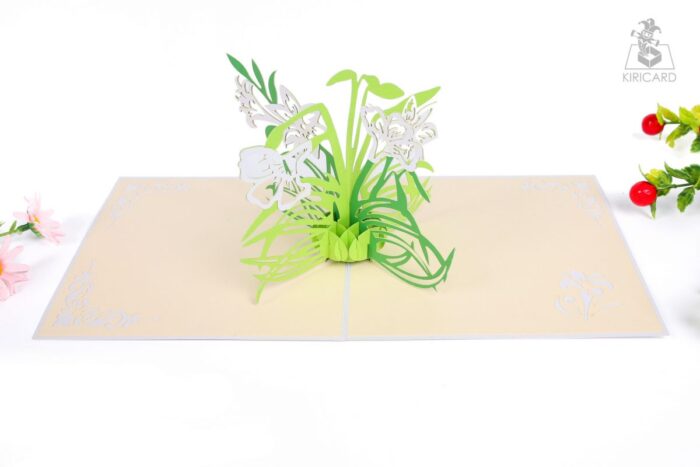 madonna -lily-pop-up-card-04