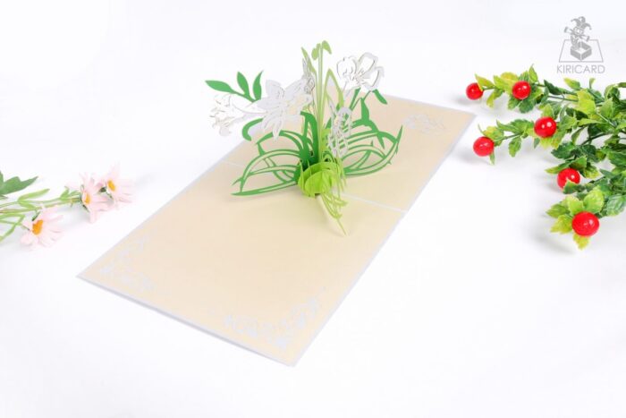 madonna -lily-pop-up-card-01