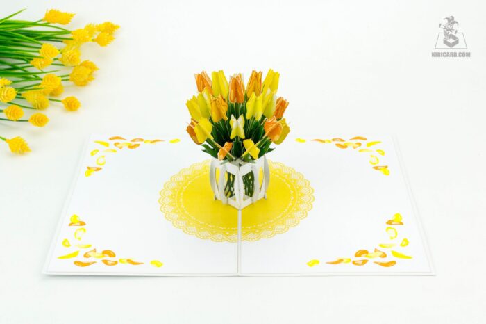 yellow-tulips-in-a-vase-pop-up-card-04