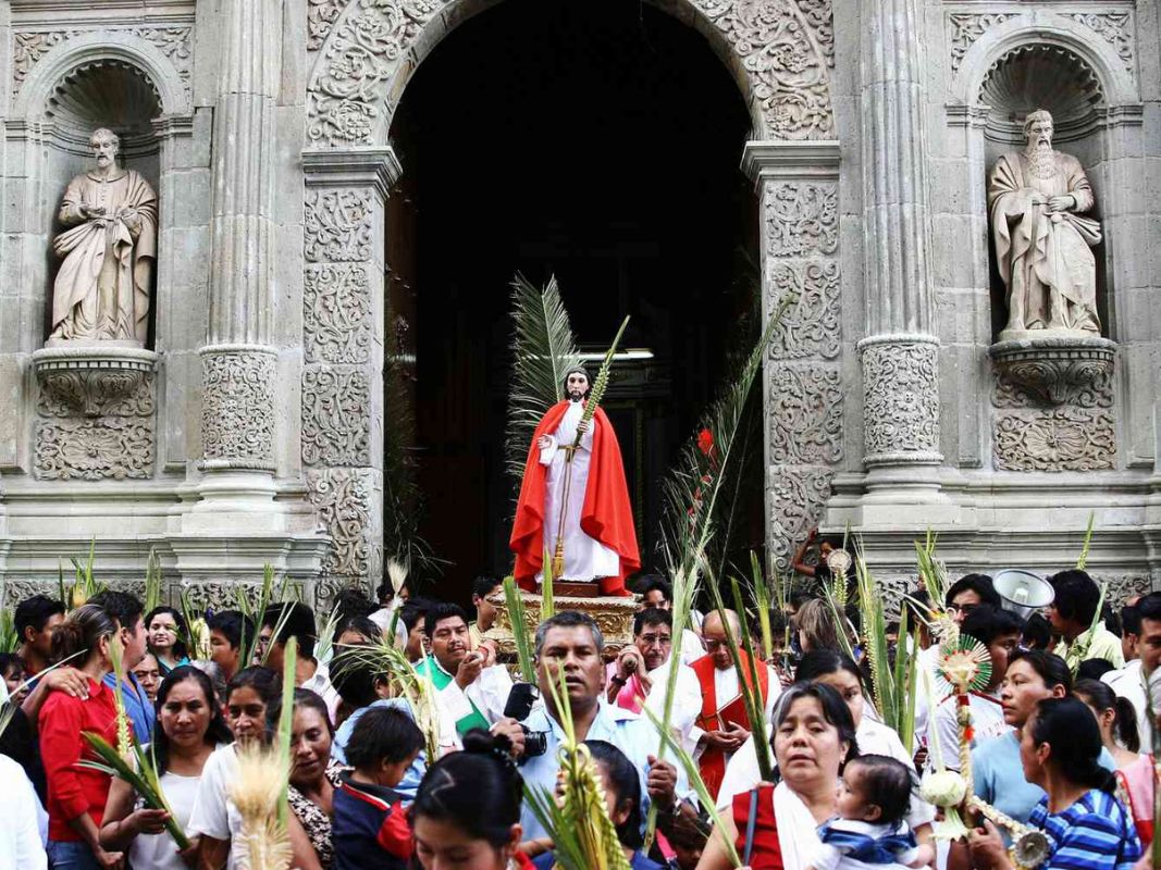 easter-around-the-world-mexico